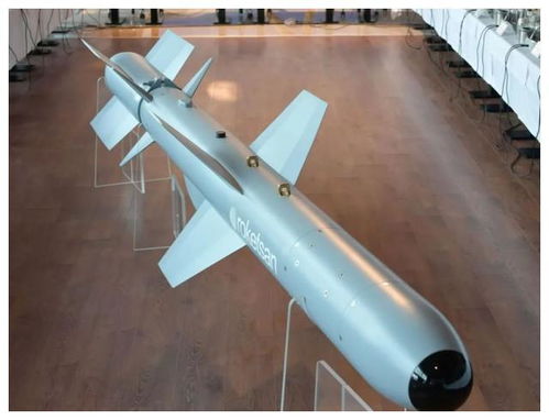 土耳其研發(fā)新型卡基爾巡航導(dǎo)彈,可由大型無(wú)人機(jī)掛載實(shí)施集群攻擊